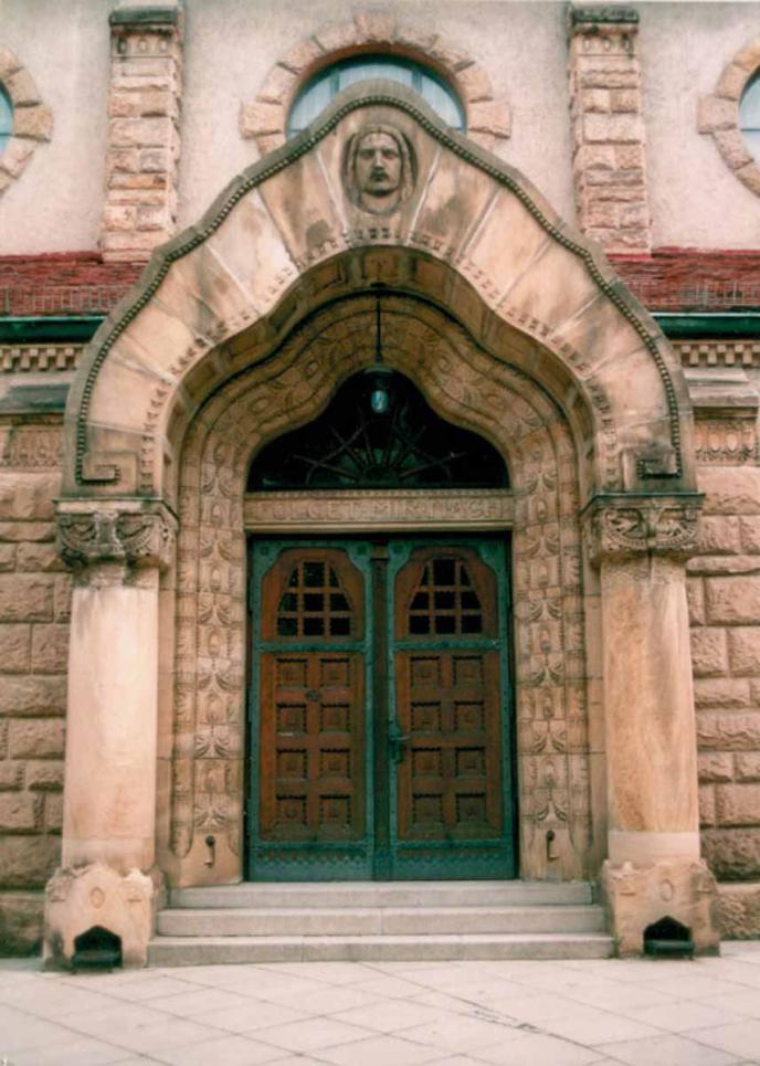 Portal der Markuskirche 
